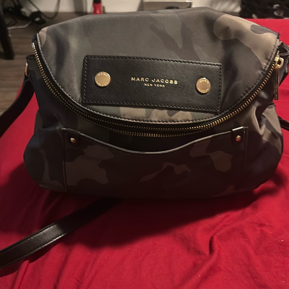 Marc Jacobs Black and Gold ID Holder